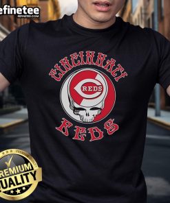 Alt Text: Official Cincinnati Reds Grateful Dead Skull T-Shirt featuring a vibrant graphic of the iconic skull design.