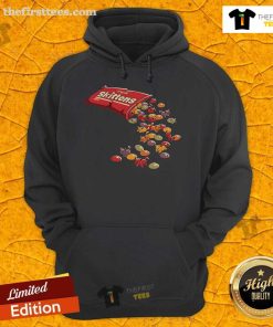 Cute candy cat hoodie featuring adorable original kittens, perfect for pet lovers and cozy fashion enthusiasts.