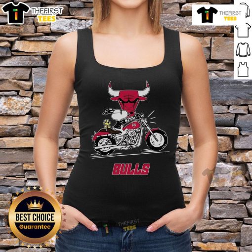 Alt Text: Snoopy and Woodstock on a motorbike, wearing a Chicago Bulls tank top, perfect for fans of Peanuts and sports.