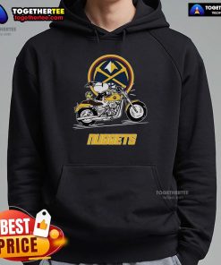 Alt Text: Premium Snoopy and Woodstock driving motorbike on Denver Nuggets hoodie, perfect for fans and stylish wear.