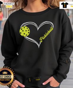 Cute 'I Love Pickleball' sweatshirt, perfect for fans of the sport, featuring a stylish design and comfortable fit.