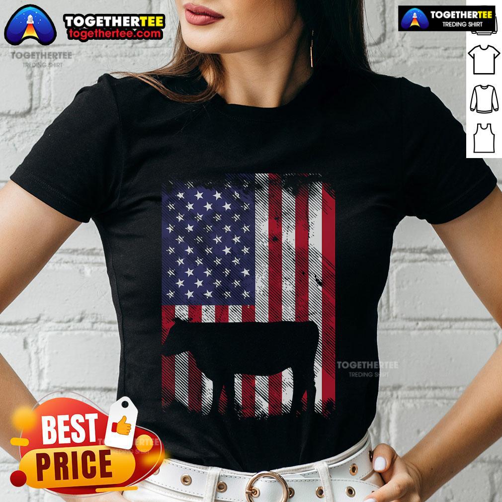 Top American Flag Cow Vintage Farm Animal Patriotic Farmer Ladies Tee Vintage farm animal tee featuring a patriotic American flag cow for ladies, perfect for farmers and Americana lovers.