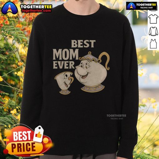 Cozy 'Top Best Mom Ever' sweatshirt in soft fabric, perfect gift for moms who love comfort and style.