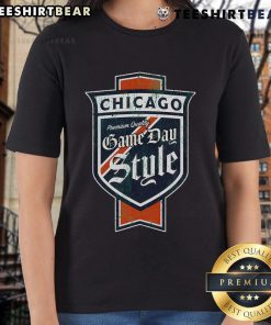 Top Chicago Pride Windy City Classic Beer Label Ladies Tee featuring vibrant colors and stylish design for proud supporters.