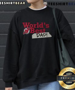 Alt Text: Top New Jersey Devils World's Best Dad Sweatshirt in red, perfect gift for sports-loving fathers and fans.