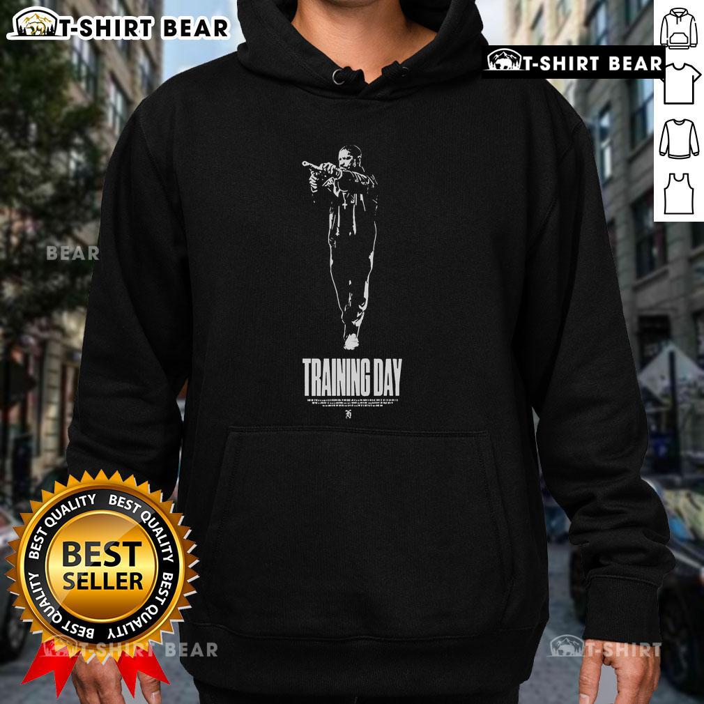 Top Training Day Antoine Fuqua Hoodie Antoine Fuqua wearing a stylish hoodie during Top Training Day, showcasing athletic style and motivation.
