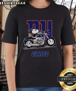 Top Snoopy And Woodstock Driving Motorbike New York Giants Ladies Tee