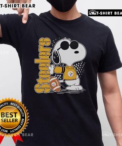 Awesome Snoopy Cool Pittsburgh Steelers T-Shirt featuring a playful Snoopy design for Steelers fans.