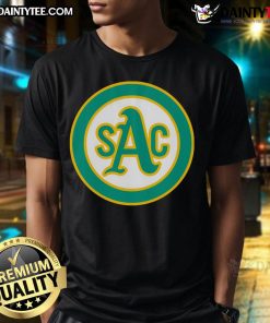 Good Oakland Athletics Sac T-Shirt featuring vibrant team colors and logo, perfect for A's fans and casual wear.
