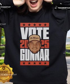 Gunnar Henderson 2025 Vote Sweatshirt featuring bold graphics, perfect for supporters and baseball fans.