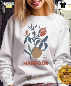 Nice Harbour Rose Est 2014 Sweatshirt featuring a stylish design, perfect for casual wear and comfort.