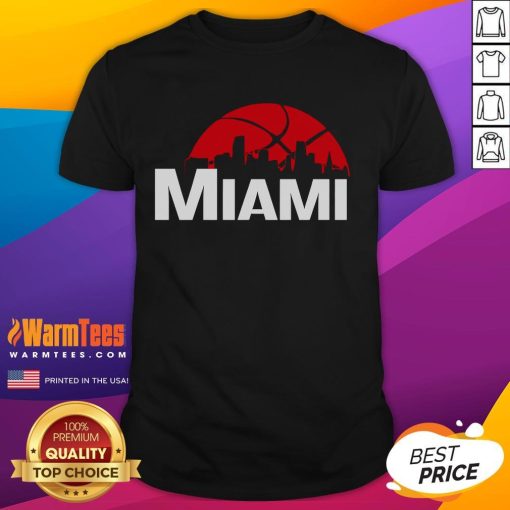 Alt Text: Stylish 2025 Miami Heat Cityscape Skyline T-Shirt showcasing vibrant colors and iconic city landmarks.