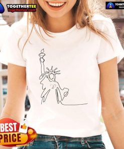 Stylish ladies' tee featuring a beautiful drawing of the Statue of Liberty, perfect for patriotic fashion enthusiasts.