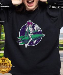 Nice The Pinup From The Future Turanga Leela Futurama sweatshirt featuring vibrant colors and a stylish design.