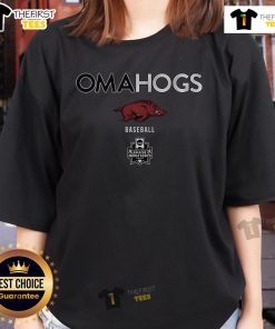 Official Arkansas Baseball Omahogs 2025 MCWS Ladies Tee featuring team colors and logo for fans.