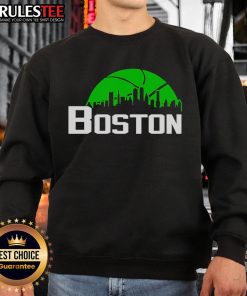 Alt Text: Official Boston Celtics Cityscape Skyline Style 2025 Sweatshirt featuring vibrant team colors and iconic Boston skyline.