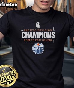 Alt Text: Official NHL 2025 Pacific Division Champions Edmonton Oilers T-Shirt featuring team logo and championship graphics.