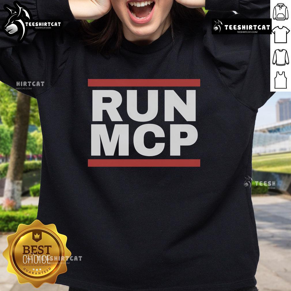Official Run Mcp Sweatshirt Official Run MCP Sweatshirt featuring a sleek design and vibrant colors, perfect for athletes and casual wear.