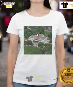 Official The White House Ladies Tee featuring a stylish design, perfect for patriotic womens fashion.