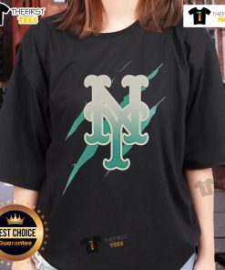 Original Jurassic World Rebirth New York Mets logo ladies tee in stylish design for fans and collectors.