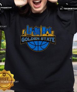 Alt Text: Premium Golden State Warriors basketball city-inspired style sweatshirt for 2025, featuring vibrant team colors and logo.