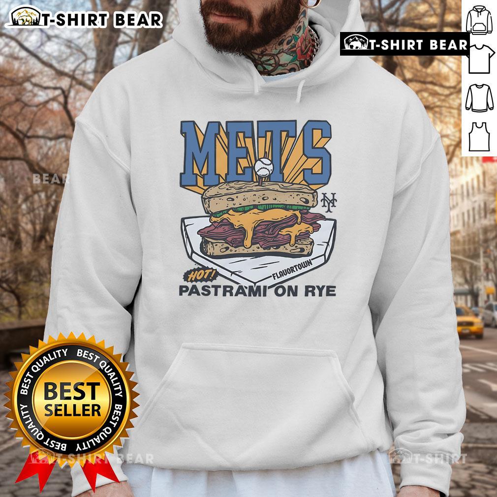 Premium Mlb X Flavortown New York Mets Pastrami On Rye Hoodie Premium MLB X Flavortown New York Mets Pastrami on Rye Hoodie featuring vibrant team colors and stylish design.