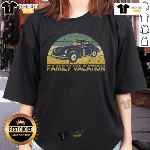 Premium vintage retro family vacation tee featuring an old classic car and stylish ladies enjoying summer fun.