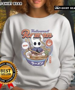 Vintage sweatshirt featuring Pretty Hollow Knight Hallownest ramen design, perfect for gamers and fans of the indie game.