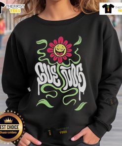 Happy face sweatshirt from Pretty Suenos Music Festival, showcasing vibrant colors and a fun design perfect for festival vibes.