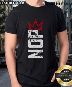 Top No Kings Protest Sign Vertical T-Shirt featuring bold graphics and a powerful message for social justice advocates.