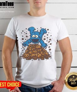 Awesome Cookie Dive Cookies Monster T-Shirt featuring a playful Cookie Monster graphic, perfect for cookie lovers.
