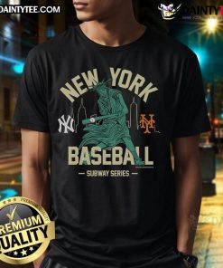 Alt Text: Awesome Mitchell & Ness Black New York Yankees vs New York Mets Subway Series T-Shirt featuring Swinging Liberty design.