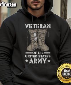 Awesome Veteran of the United States Army Hoodie featuring a patriotic design, perfect for proud veterans and supporters.