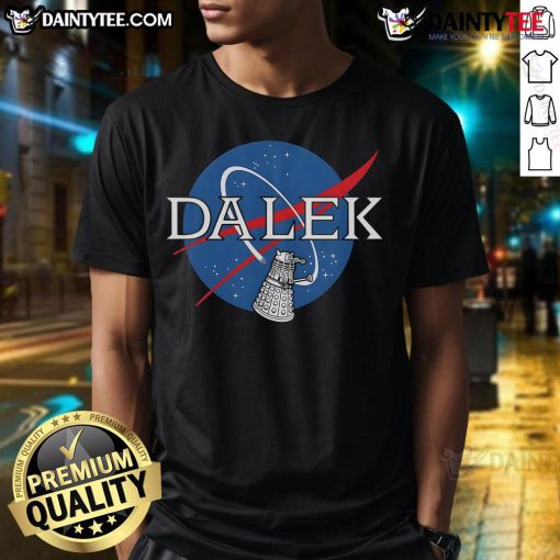 Funny Dalek NASA logo T-shirt featuring a playful Dalek graphic, perfect for sci-fi fans and space enthusiasts.