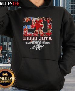 Alt Text: Stylish Diogo Jota Memorial Hoodie for Liverpool FC 2025, featuring signature design and vibrant team colors.