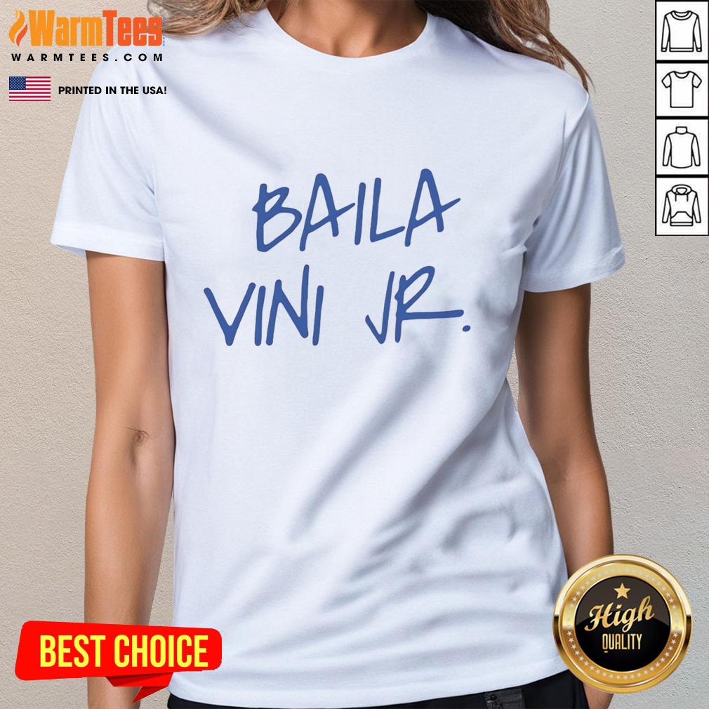 Nice Eduardo Camavinga Wearing Baila Vini Jr Ladies Tee Alt Text: Eduardo Camavinga proudly wearing the Baila Vini Jr. ladies tee, showcasing style and soccer passion.