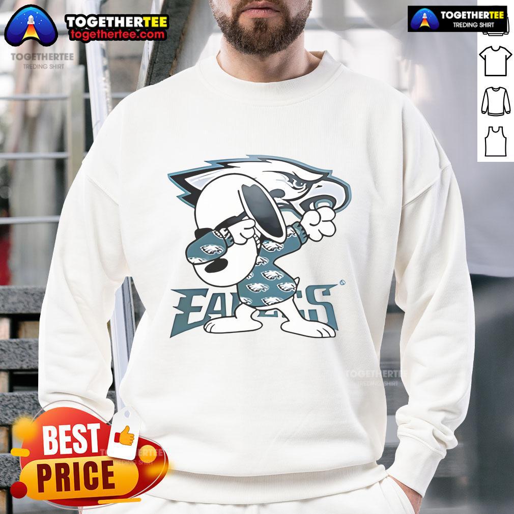 Nice Snoopy Dabbing Philadelphia Eagles Sweatshirt Alt Text: Cute Snoopy dabbing in a Philadelphia Eagles sweatshirt, perfect for fans and cozy game day wear.