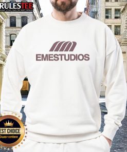 Official Emestudios Era Off Sand Sweatshirt showcasing a stylish design perfect for casual wear.