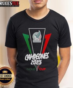 Alt Text: Official Mexico Campeon De La Copa Oro De La Concacaf 2025 logo on a stylish T-shirt, celebrating the championship victory.