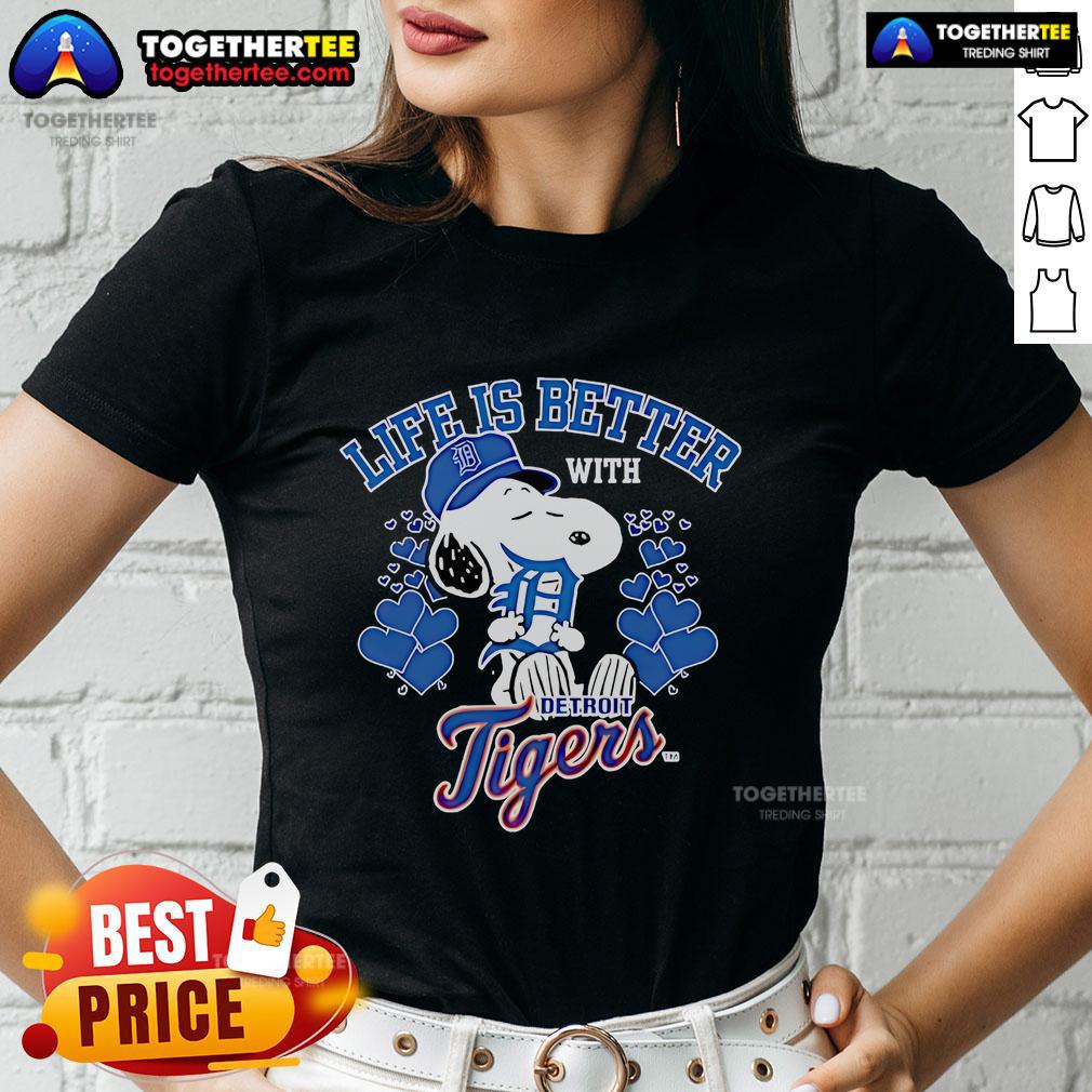 Official Snoopy Life Is Better With Tigers Ladies Tee Official Snoopy Life Is Better With Tigers Ladies Tee showcasing a stylish design featuring Snoopy and tigers.