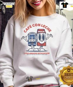 Cozy sweatshirt featuring 'Original Cafe Con Leche Love' design, perfect for coffee lovers enjoying their favorite drink.