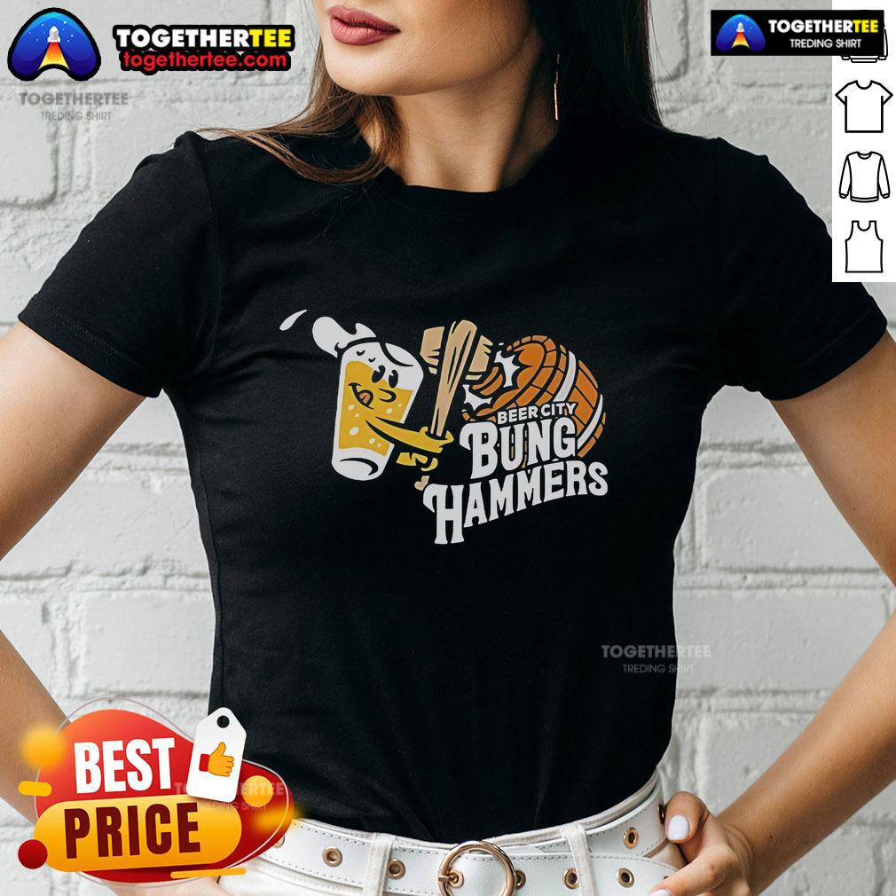 Premium Beer City Bung Hammers Ladies Tee Premium Beer City Bung Hammers Ladies Tee featuring a stylish design perfect for beer enthusiasts and casual wear.