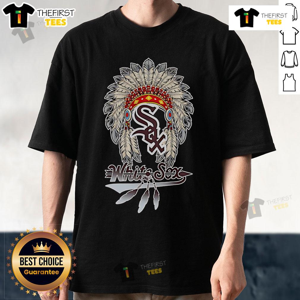 Premium Native Chief Headdress Chicago White Sox T Shirt Premium Native Chief Headdress Chicago White Sox T-Shirt featuring a vibrant design perfect for baseball fans.