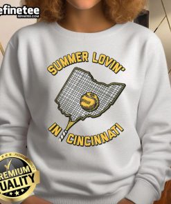 Premium-Summer-Lovin-In-Cincinnati-Sweatshirt