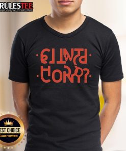 Pretty Cunt You Hidden Message T-Shirt featuring a playful design and bold text for a unique style statement.
