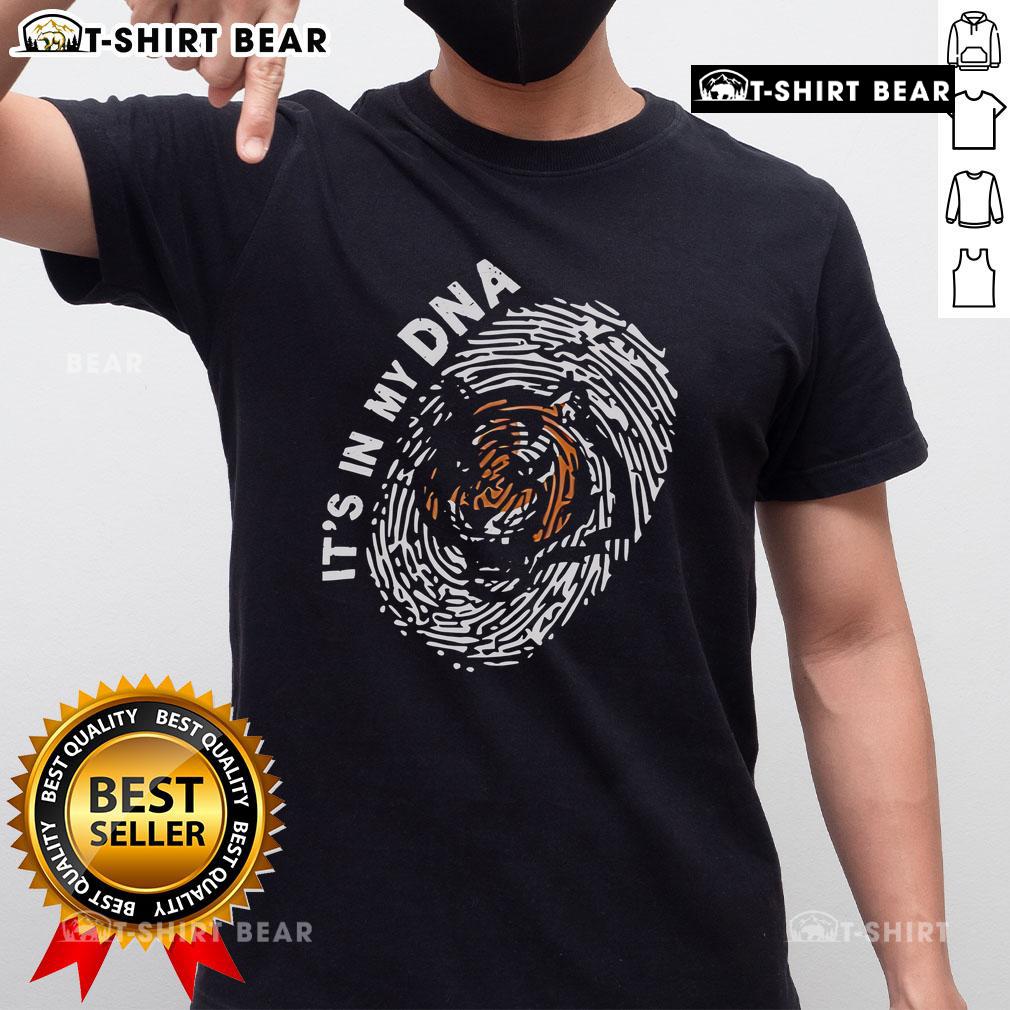 Top Cincinnati Bengals In My Dna Logo T Shirt Alt Text: Top Cincinnati Bengals In My DNA logo t-shirt featuring vibrant colors and team branding for fans.