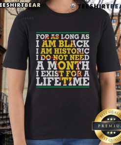 Womens tee featuring 'I Am Historic' slogan, celebrating Black history, perfect for year-round pride and empowerment.