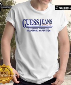 Alt Text: Top Guess Jeans Registered Trademark Standard Tradition T-Shirt in casual style, showcasing logo and quality fabric.