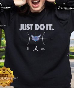 Charlotte Hornets sweatshirt featuring 'Just Do It' design, perfect for fans and casual wear. Stylish and comfortable.
