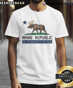 Top Maine Republic Moose Logo T-Shirt featuring a bold moose graphic, perfect for wildlife enthusiasts and Maine lovers.